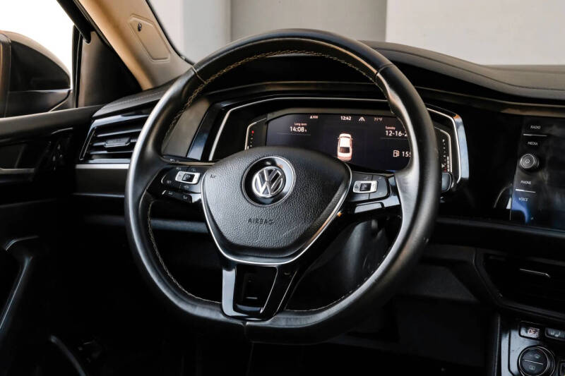 2021 Volkswagen Jetta SEL Premium