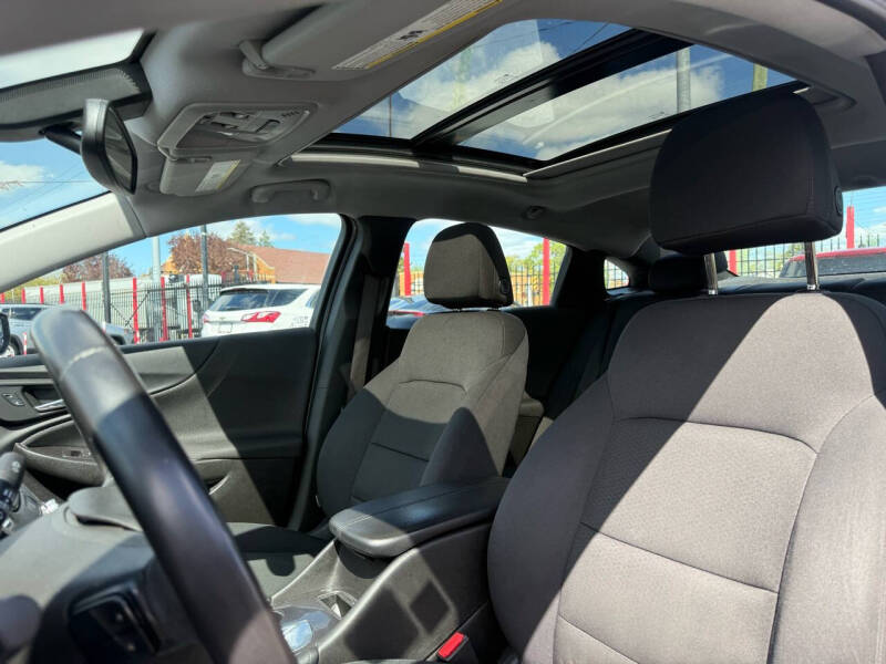 2017 Chevrolet Malibu LT