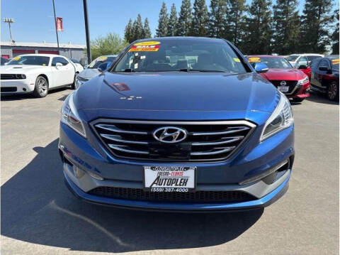 2017 Hyundai Sonata for sale at Carros Usados Fresno in Clovis CA