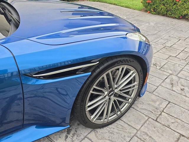 2024 Aston Martin DB12 V8