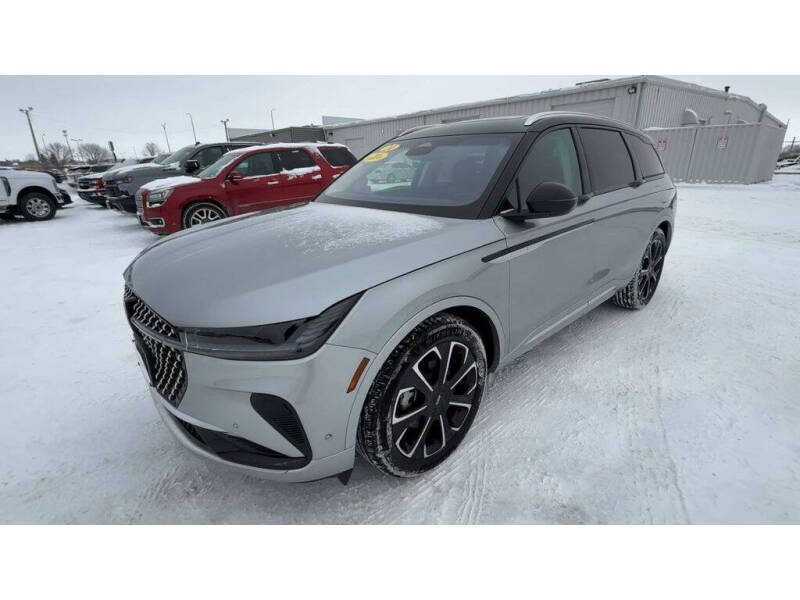 2024 Lincoln Nautilus Hybrid Reserve