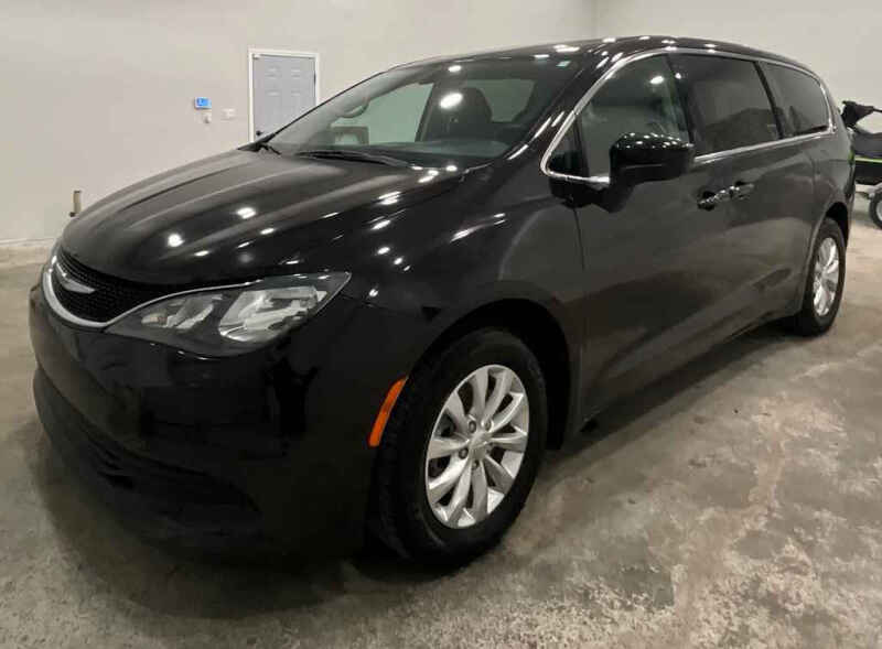 2018 Chrysler Pacifica LX