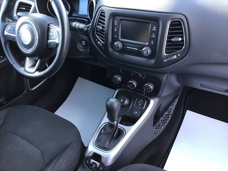 2017 Jeep Compass Sport