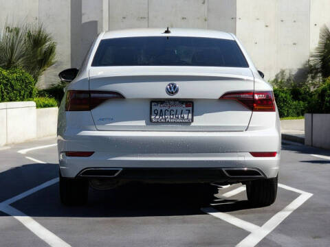 2019 Volkswagen Jetta R-Line