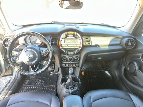 2015 MINI Hardtop 4 Door Cooper