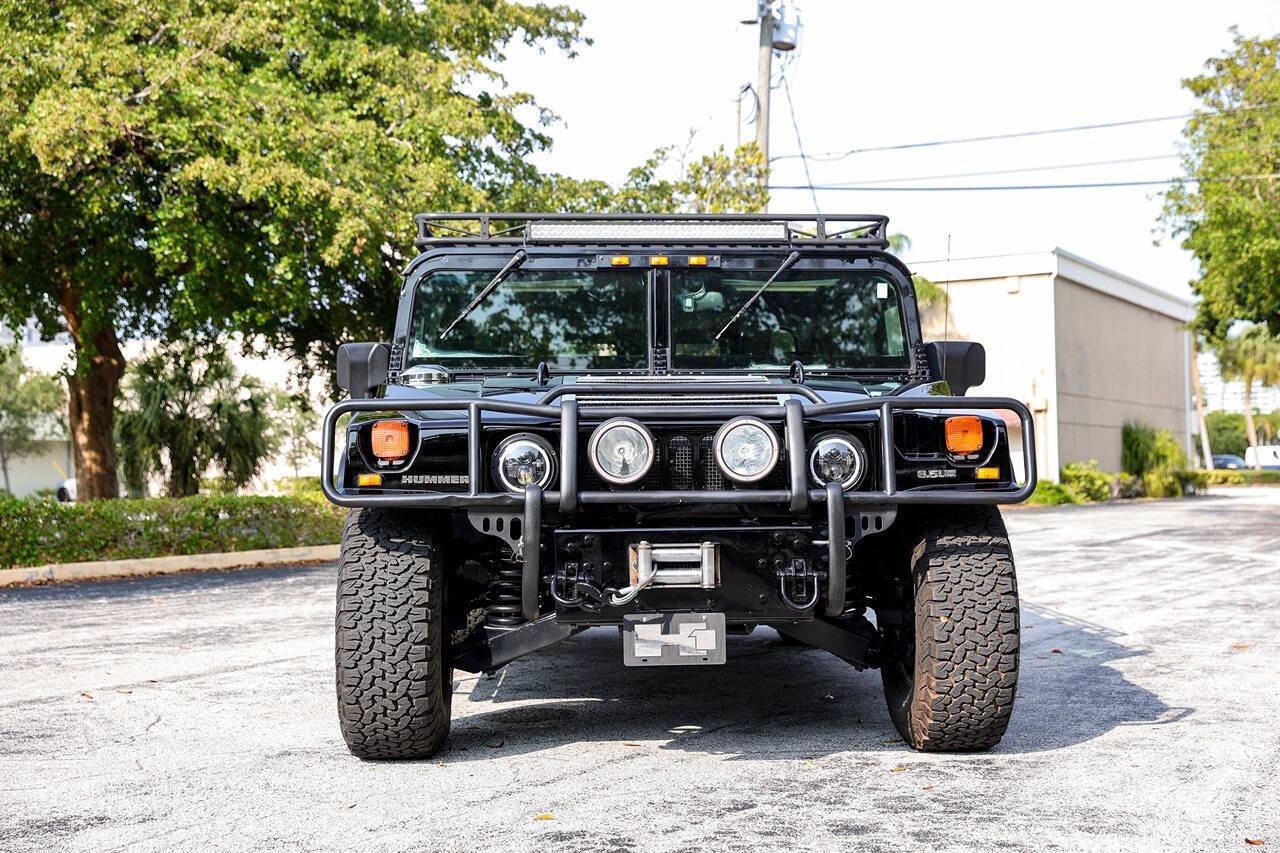 2004 HUMMER H1 2