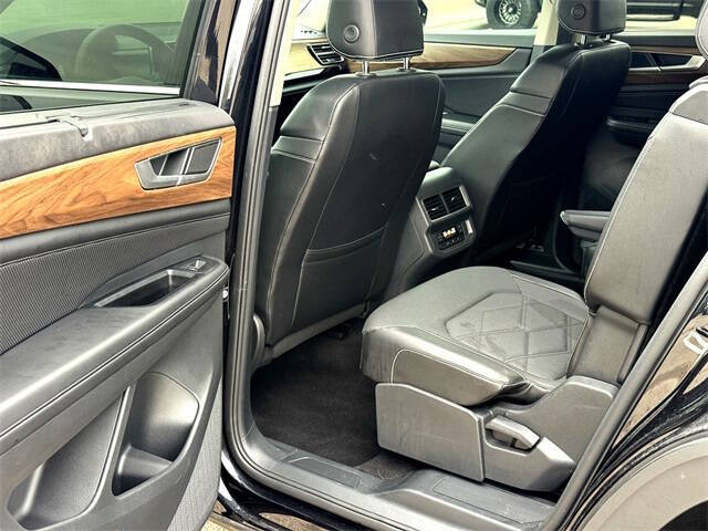 2024 Volkswagen Atlas SE