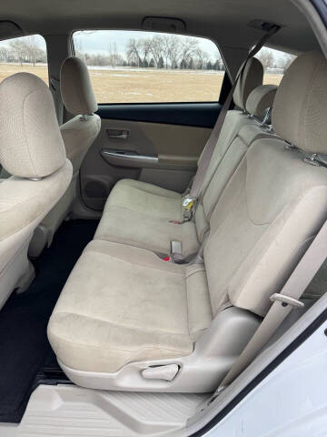 2013 Toyota Prius v Two