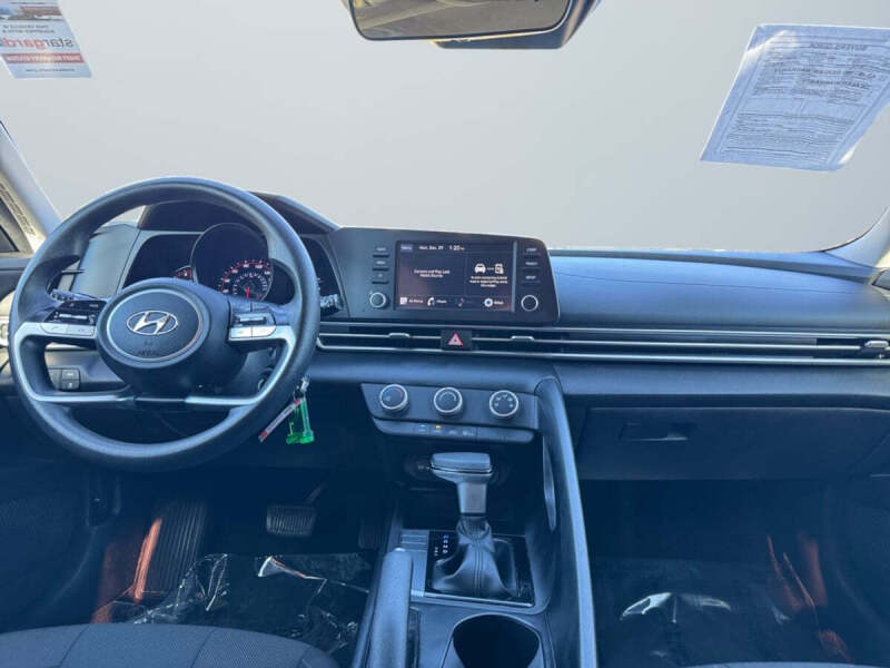 2022 Hyundai Elantra