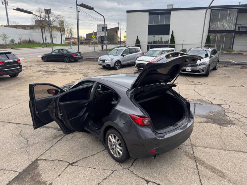 2014 Mazda MAZDA3 i Touring