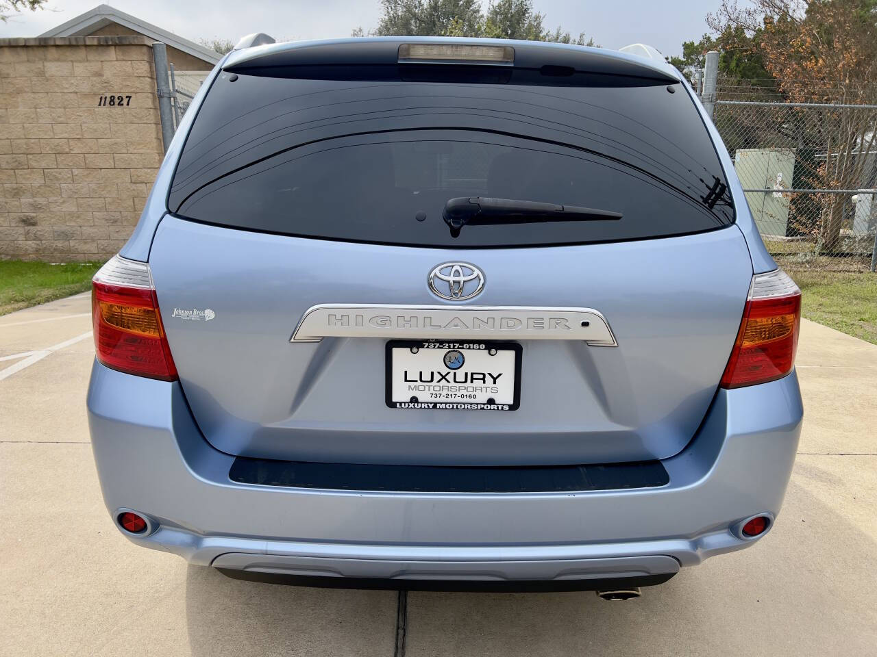 Used Car 2010 Toyota Highlander  Limited 4dr Suv For Sale Under $12,000 In Austin, Texas