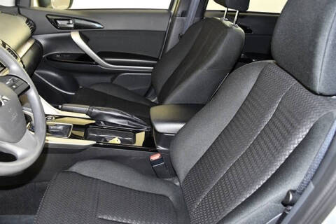 2024 Mitsubishi Eclipse Cross LE