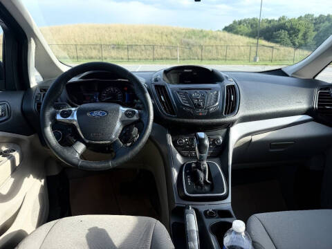 2015 Ford C-MAX Hybrid SE