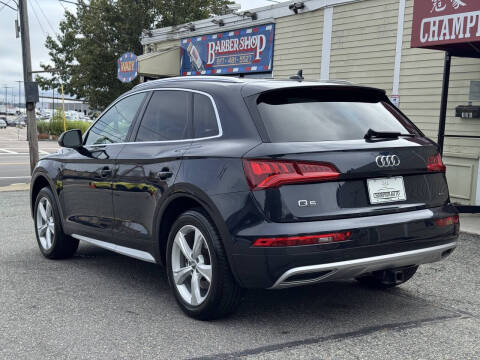 2020 Audi Q5 quattro Premium Plus 45 TFSI