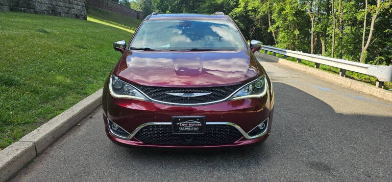 2017 Chrysler Pacifica Limited