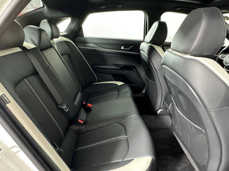 2025 Kia K5