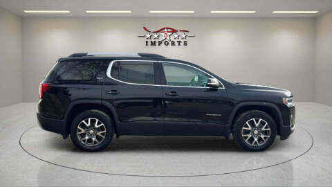 2022 GMC Acadia SLT