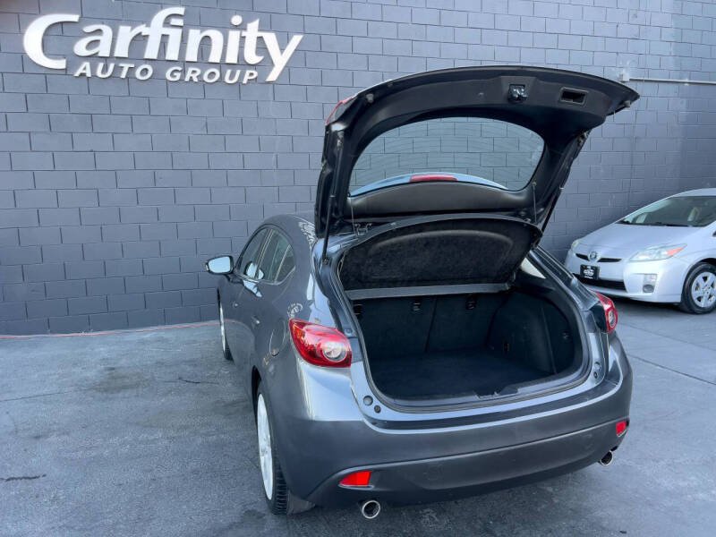2014 Mazda MAZDA3 s Touring
