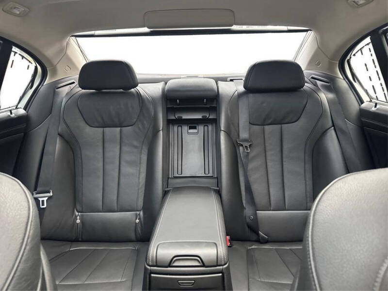 2016 BMW 7 Series 740i