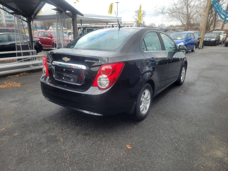 2013 Chevrolet Sonic LT Auto