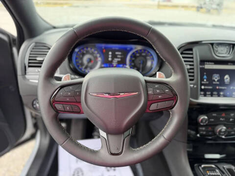 2023 Chrysler 300 S V6