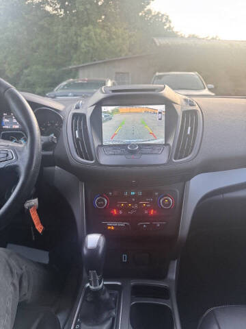 2017 Ford Escape SE