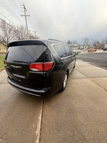 2017 Chrysler Pacifica Touring Plus