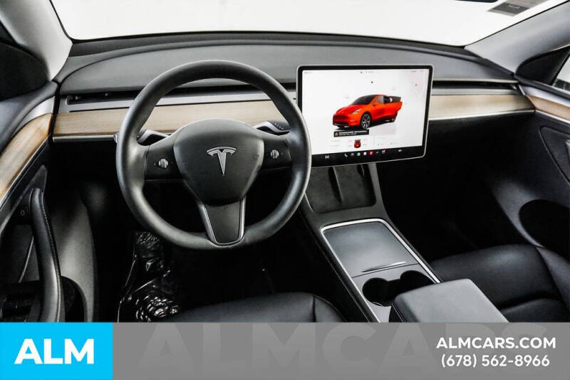 2025 Tesla Model Y Long Range