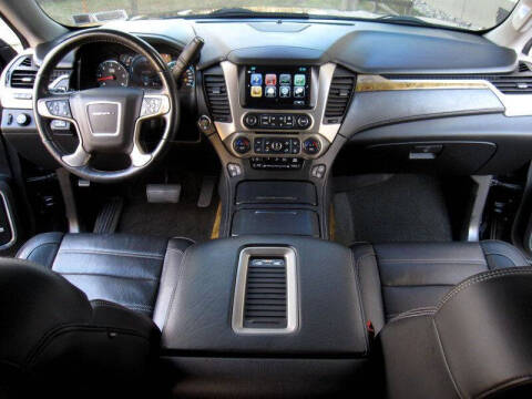 2017 GMC Yukon XL Denali