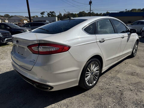 2015 Ford Fusion SE