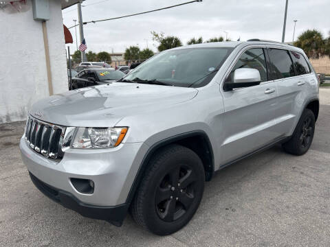 2012 Jeep Grand Cherokee Laredo X