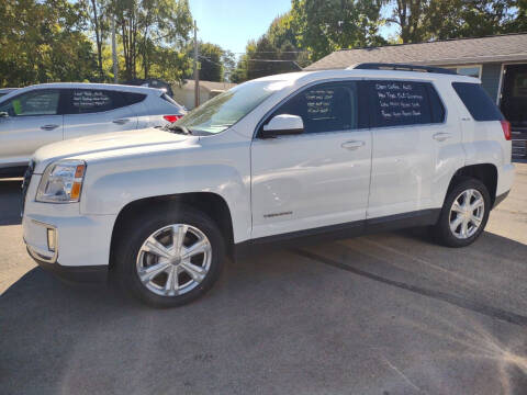 2017 GMC Terrain for sale at Dave's Car Corner in Hartford City IN