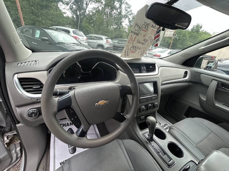 2013 Chevrolet Traverse LS