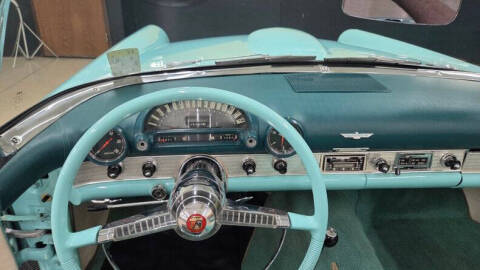 1955 Ford Thunderbird