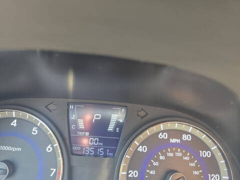 2012 Hyundai Accent GLS