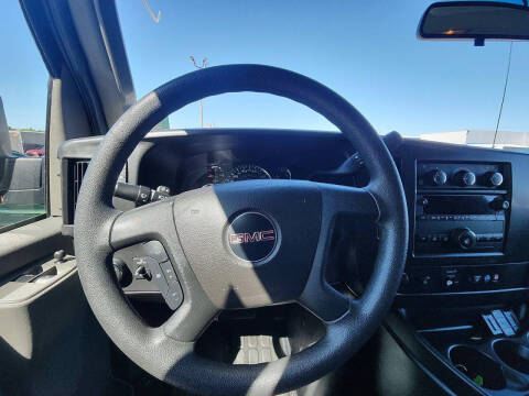 2025 GMC Savana 2500