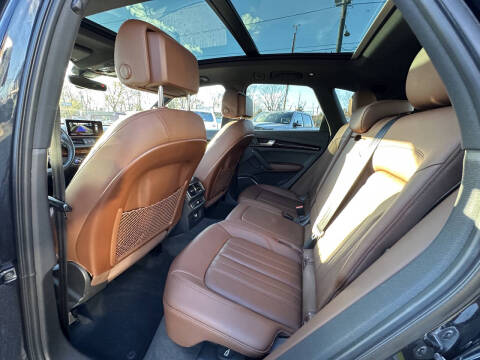 2018 Audi Q5 2.0T quattro Premium Plus