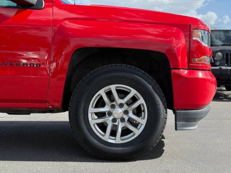 2017 Chevrolet Silverado 1500 Custom