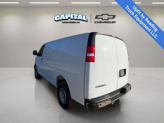 2025 Chevrolet Express 2500
