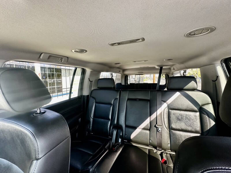 2019 Chevrolet Suburban LT