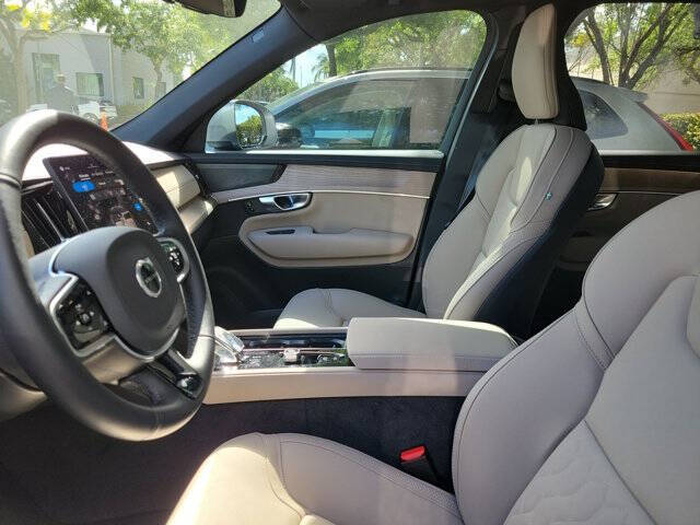2026 Volvo XC90 B6 Plus 7P