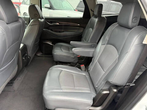 2018 Buick Enclave Essence