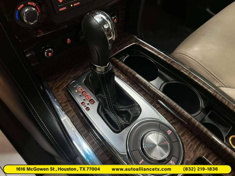 2017 Nissan Armada Platinum