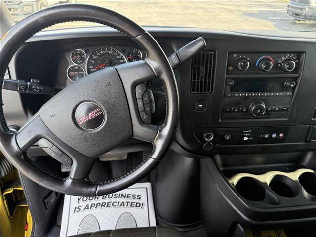 2022 GMC Savana 2500