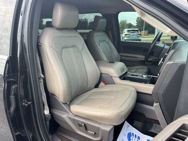 2020 Ford Expedition 28