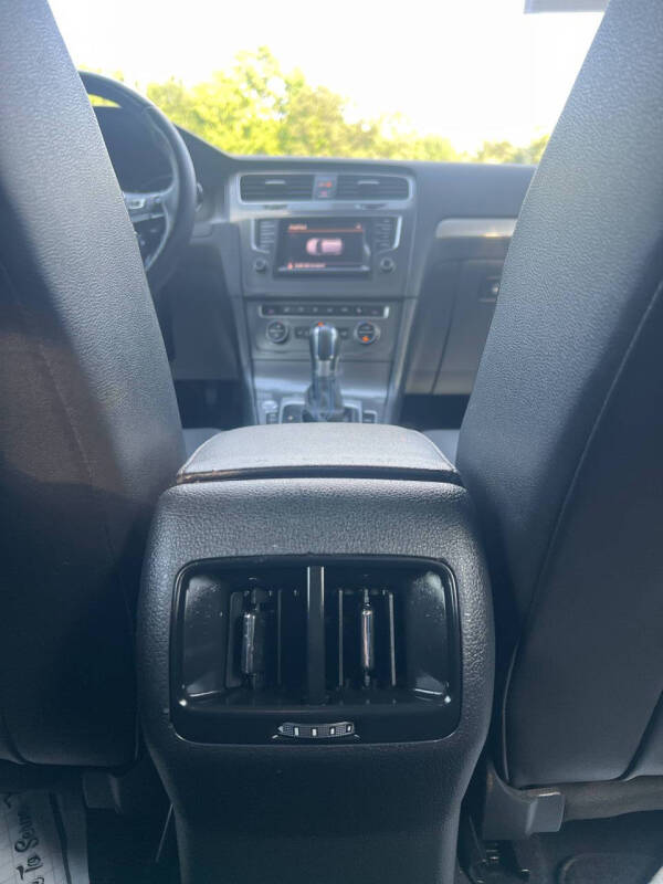 2015 Volkswagen e-Golf SEL Premium