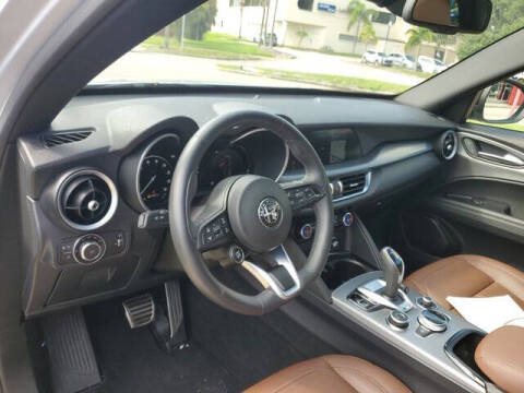 2024 Alfa Romeo Stelvio Ti