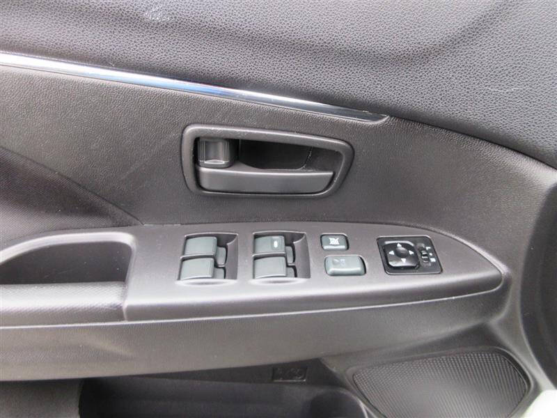 2013 Mitsubishi Outlander Sport ES