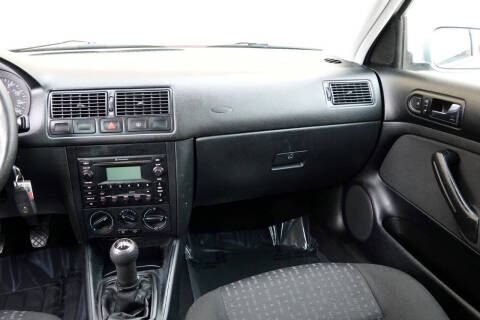 2005 Volkswagen Golf GL