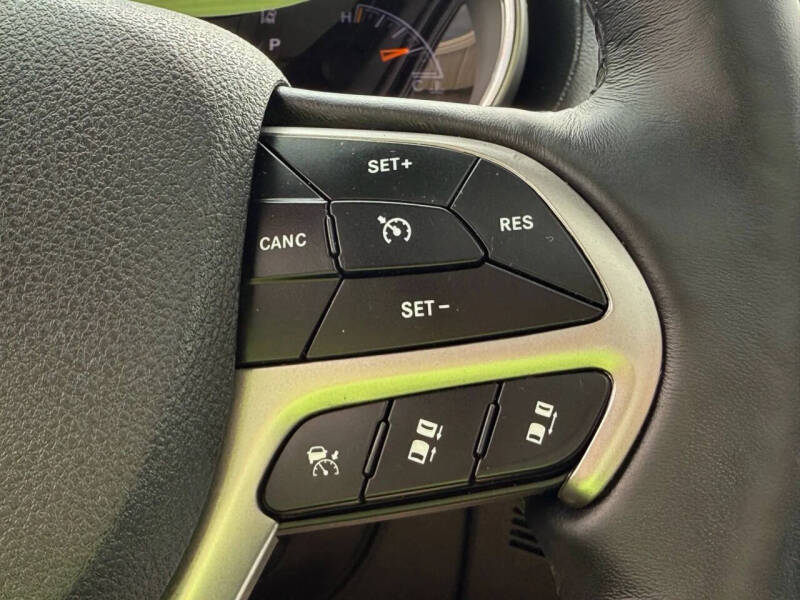 2018 Jeep Grand Cherokee Sterling Edition